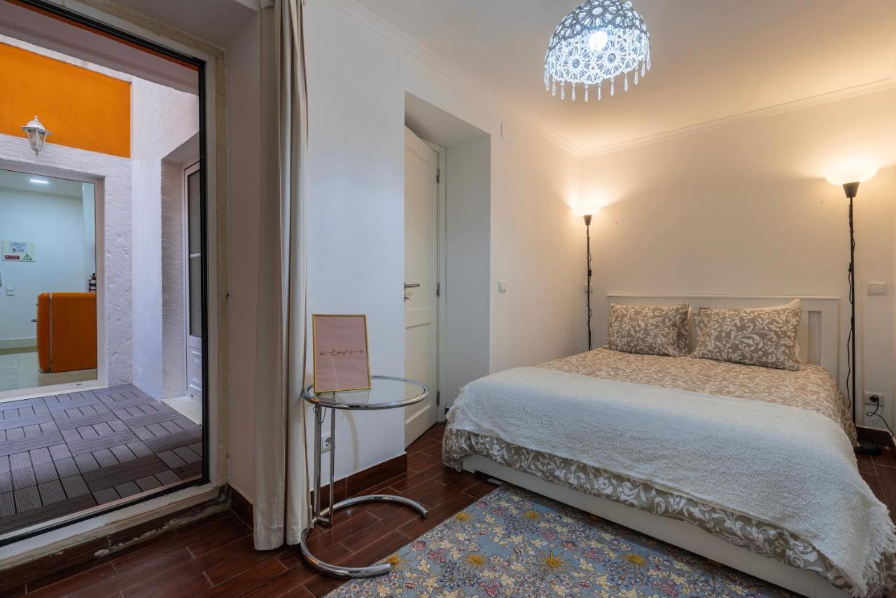 Apartamento Lovely Patio Getaway In Lisboa Exterior foto